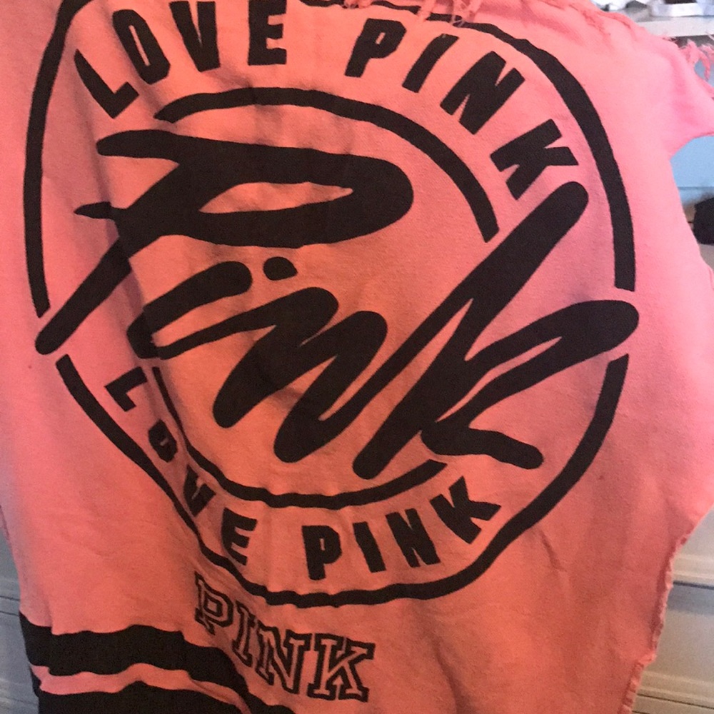 Thin pink throw